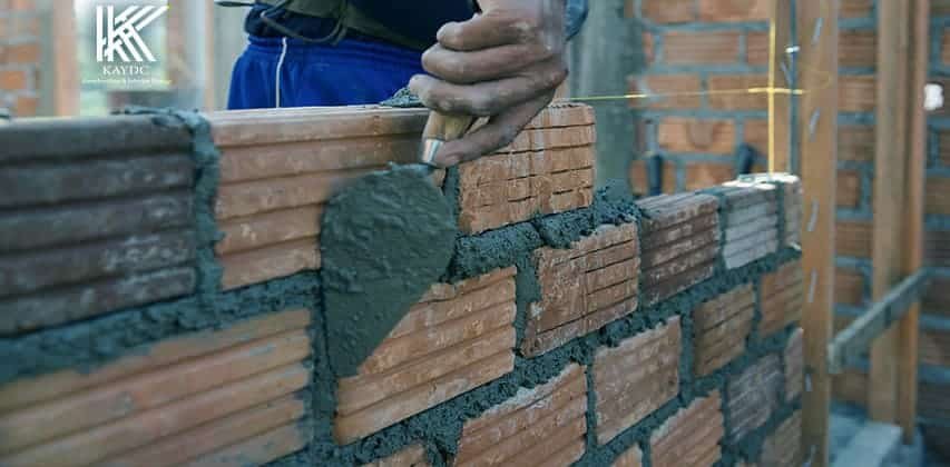 تكلفة بناء سور من الطوب الأحمر