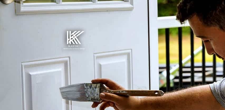 كم تكلفة طلاء الباب الواحد في 2025؟